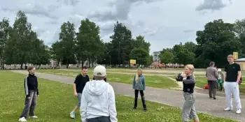День 2 в о/л "Парус" начинается с зарядки!