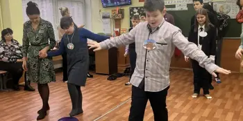 Открытие Недели толерантности эстафетой "Дружба"