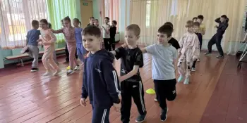 Спортивный праздник "Мы выбираем здоровье!"
