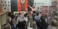 Экскурсия в школьном музее в рамках педмарафона