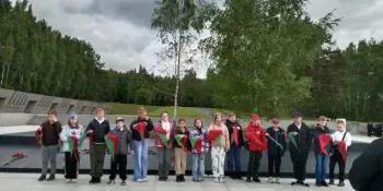 Приём в пионеры в Хатыни