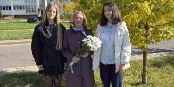 Поздравляем ветеранов педагогического труда!